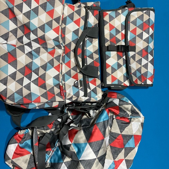 Skip hop baby bundle - Picture 2 of 6